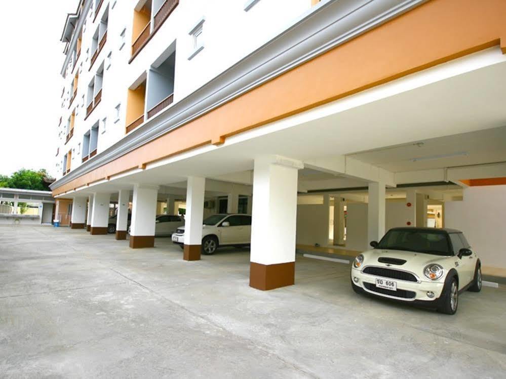 At Home Phetkasem Bangkok Exterior photo